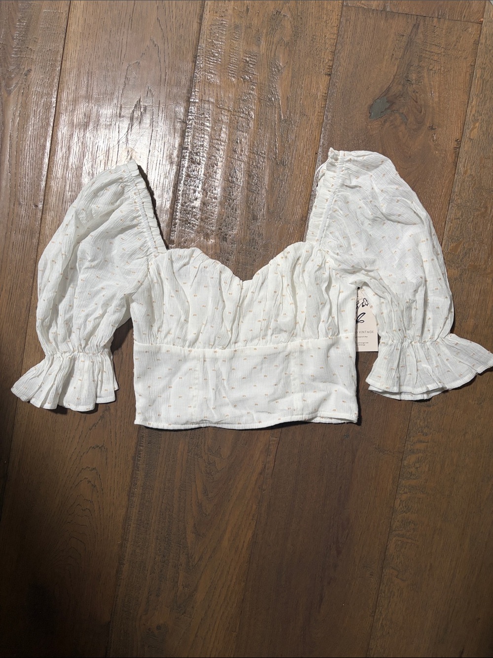 Adored Vintage Women's White Puff-Sleeve Crop Too